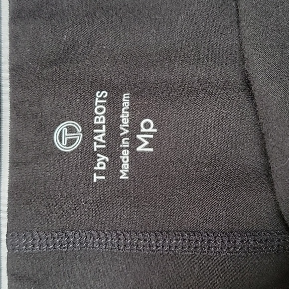 EUC- Talbots ‘T for Talbots BLACK & White Bias Stripe Skort’ - Picture 7 of 8